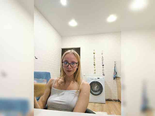 GORIGLAZ webcam
