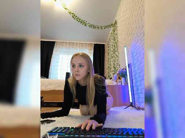 GORIGLAZ webcam