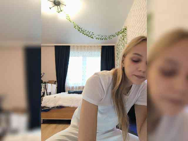 GORIGLAZ webcam
