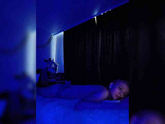 GORIGLAZ Live Webcam on BongaCams