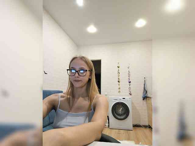 GORIGLAZ webcam