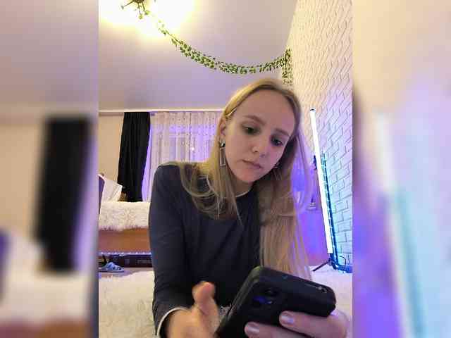 GORIGLAZ webcam