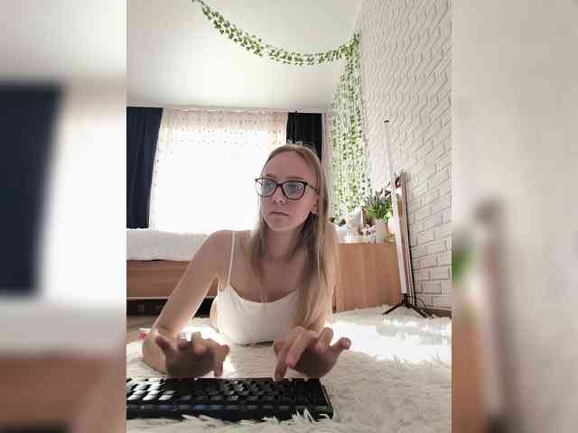 GORIGLAZ webcam