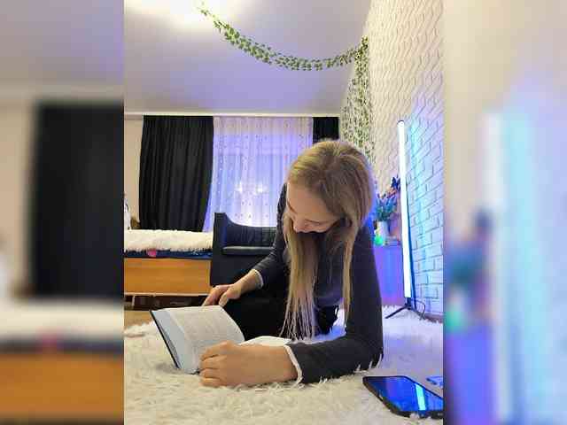 GORIGLAZ webcam