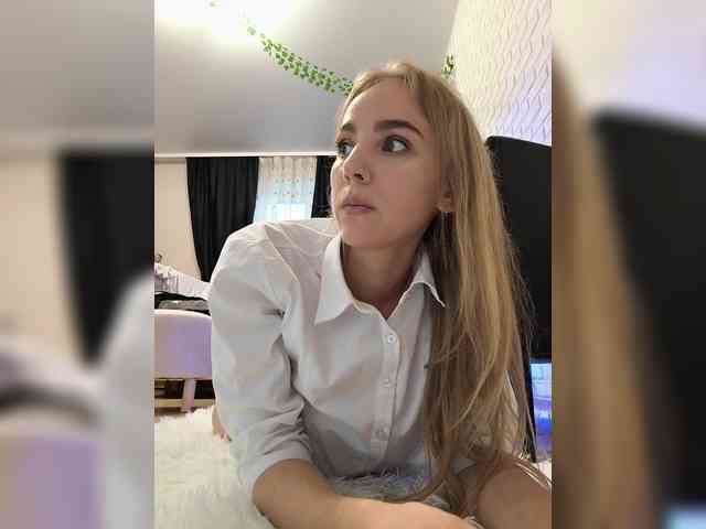 GORIGLAZ Sex Cam Show