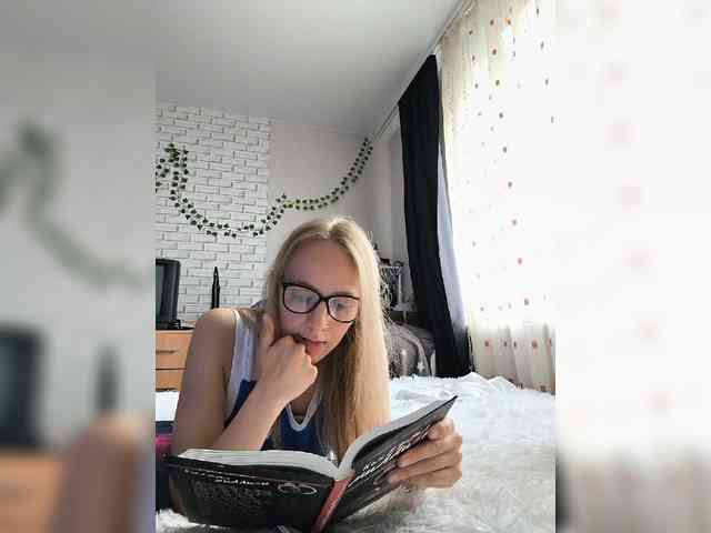 GORIGLAZ webcam