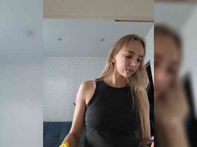GORIGLAZ Sex Cam Show
