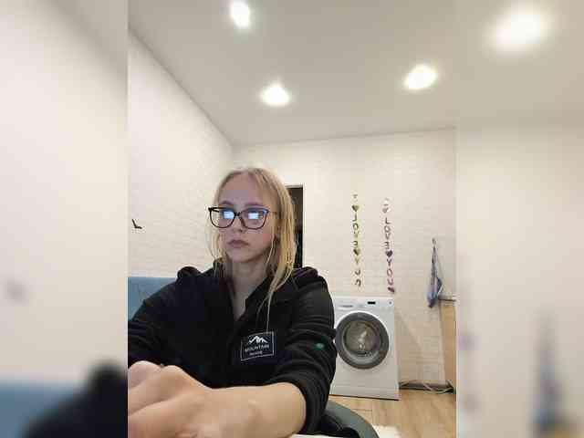GORIGLAZ webcam