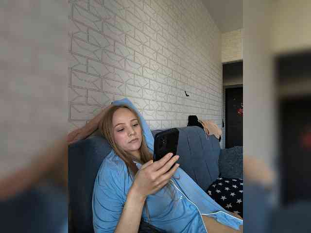 GORIGLAZ Live Webcam on BongaCams