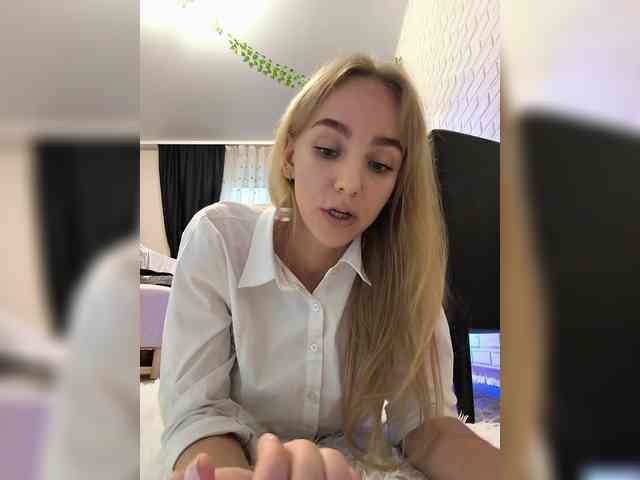 GORIGLAZ Sex Cam Show