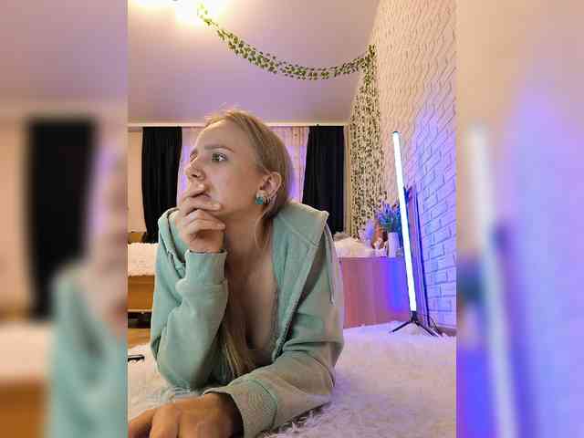 GORIGLAZ webcam