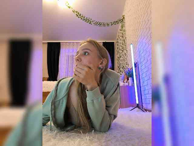 GORIGLAZ webcam