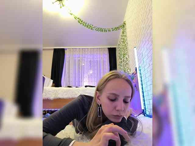 GORIGLAZ webcam