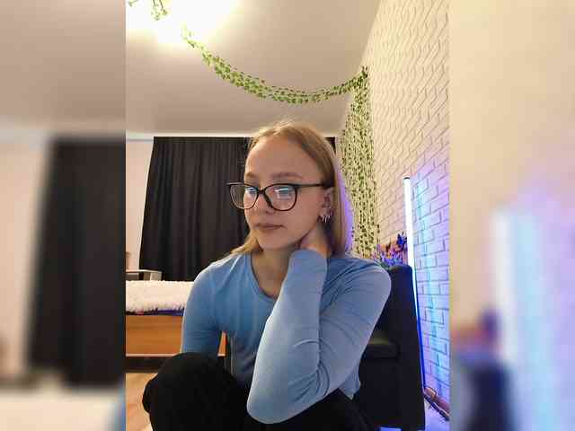 GORIGLAZ webcam