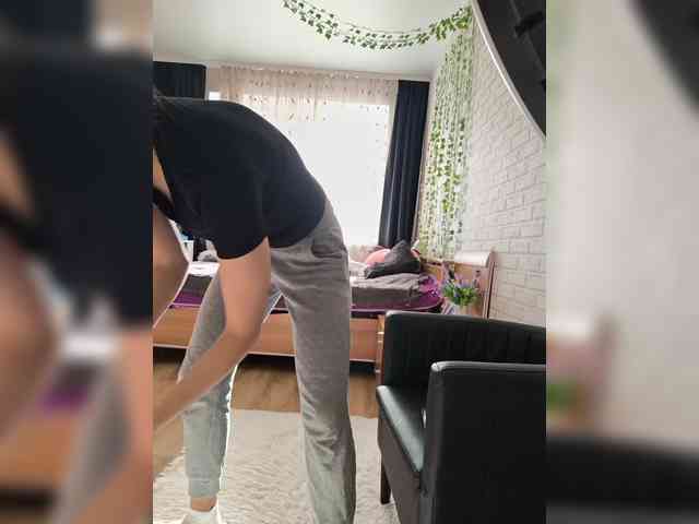 GORIGLAZ Live Webcam on BongaCams