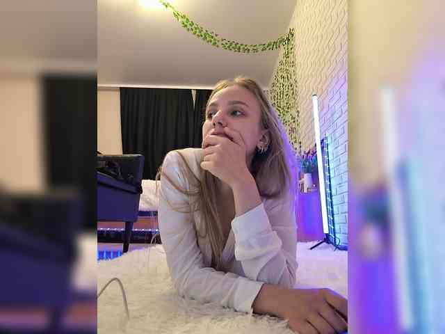 GORIGLAZ webcam