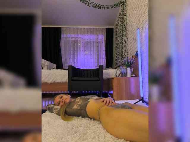 GORIGLAZ webcam