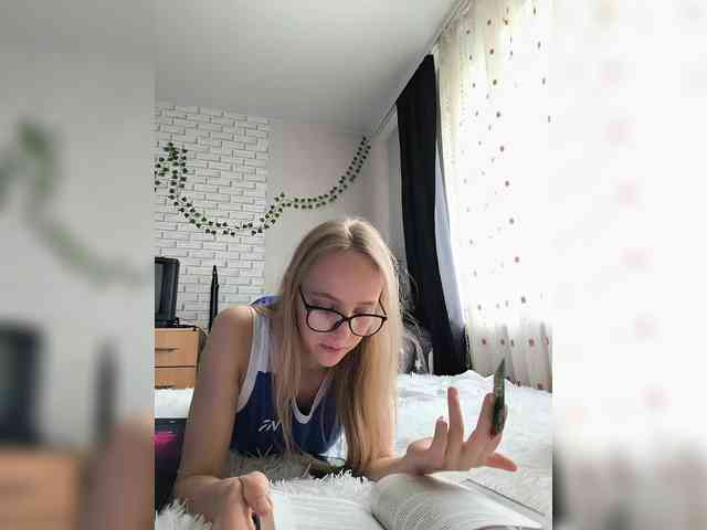 GORIGLAZ webcam