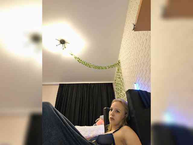 GORIGLAZ webcam
