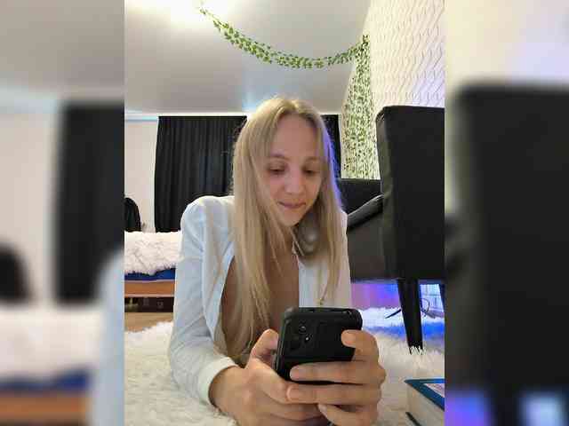 GORIGLAZ webcam