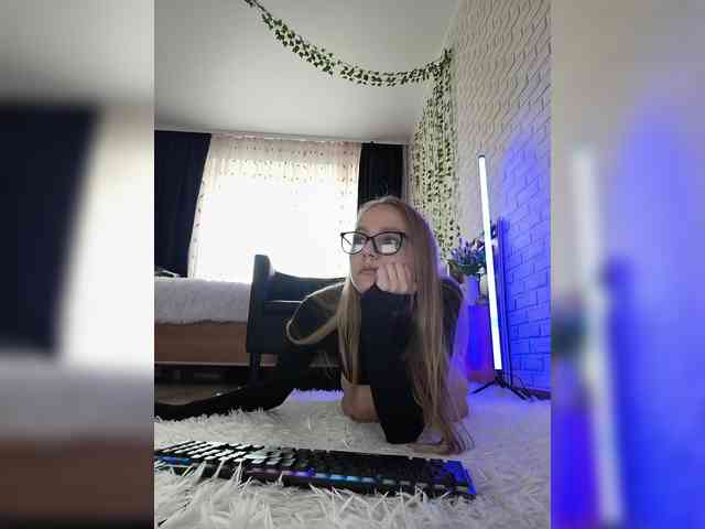 GORIGLAZ webcam