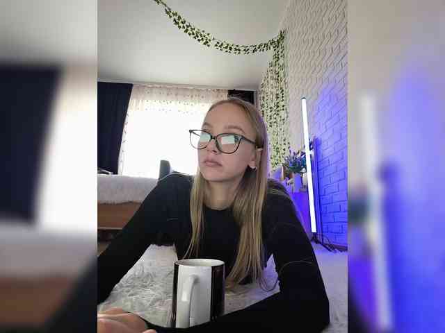 GORIGLAZ webcam