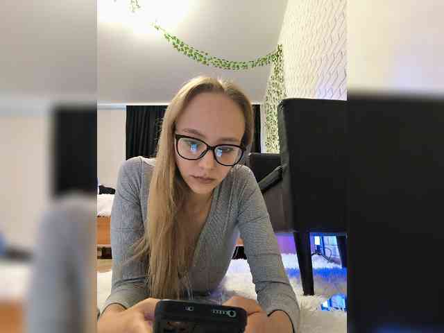 GORIGLAZ webcam