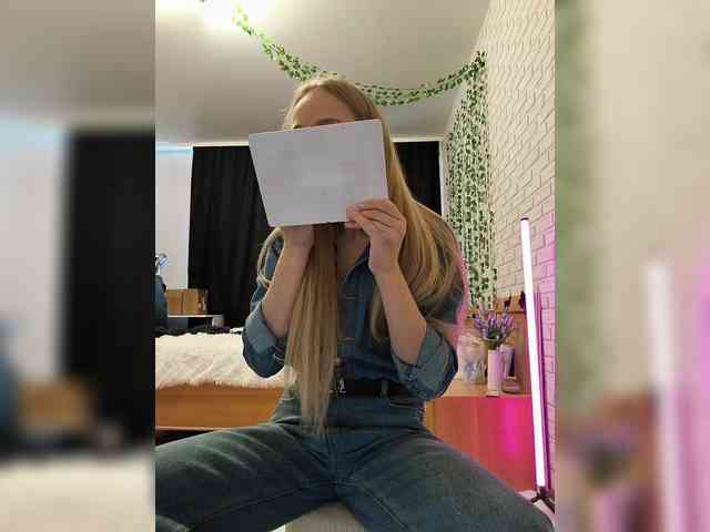 GORIGLAZ webcam