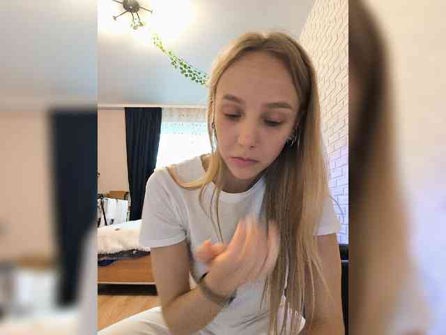 GORIGLAZ webcam