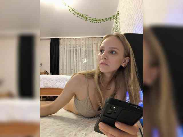 GORIGLAZ webcam