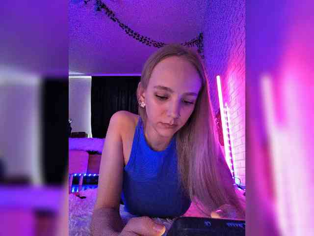 GORIGLAZ webcam