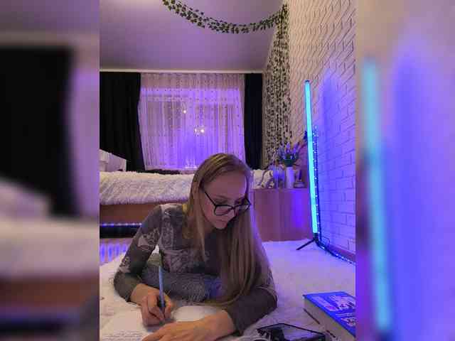GORIGLAZ webcam