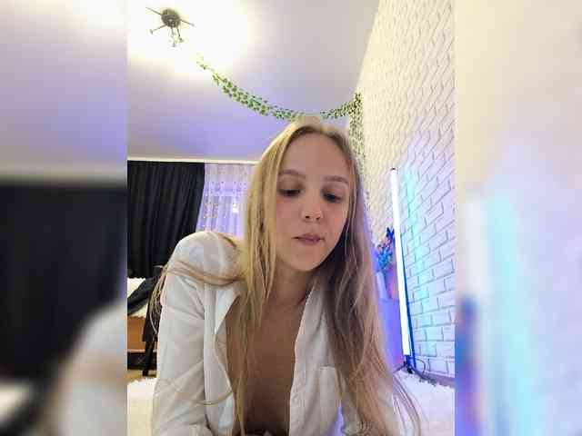GORIGLAZ webcam
