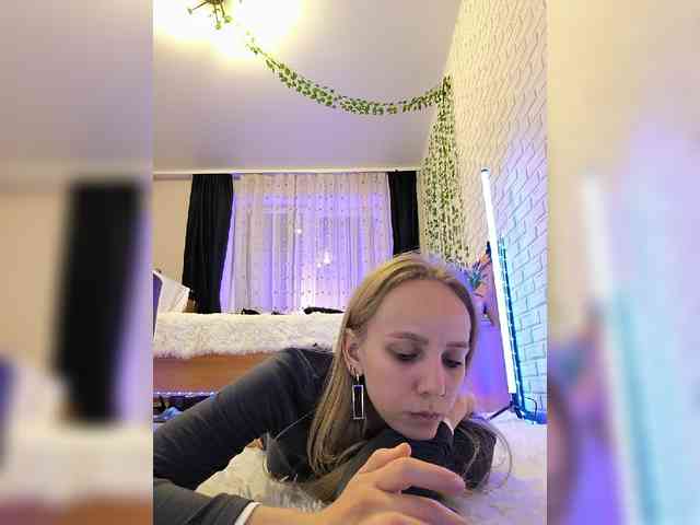 GORIGLAZ webcam