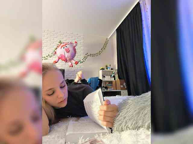 GORIGLAZ webcam