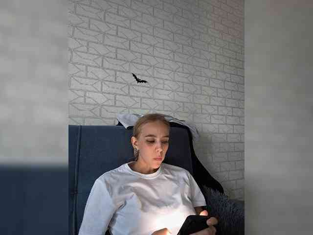 GORIGLAZ webcam