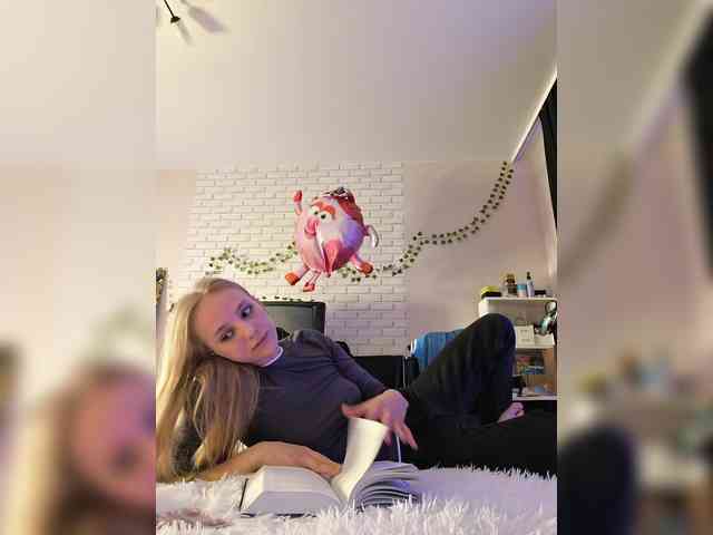 GORIGLAZ webcam