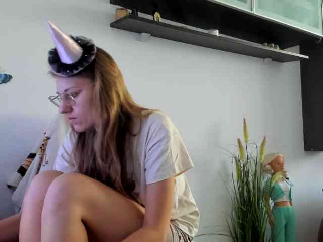 brinenycassie webcam