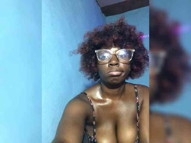 Blackbabe05 webcam