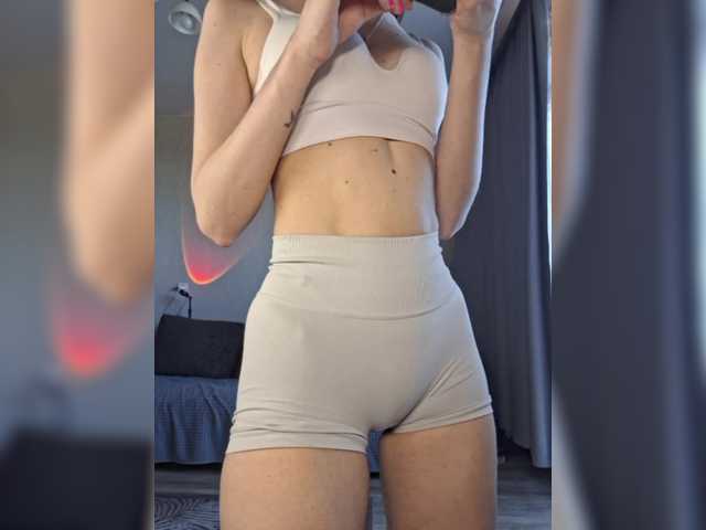 Jannetemagdalenovna live cam on BongaCams