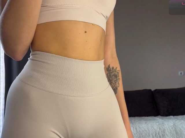 Jannetemagdalenovna live cam preview