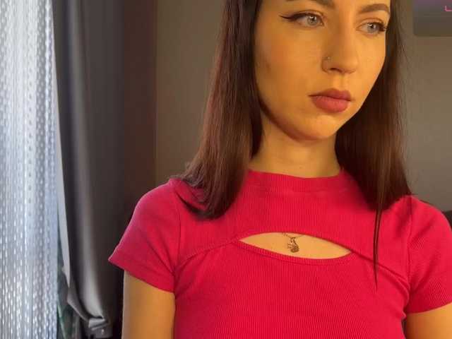 Jannetemagdalenovna — live female cam