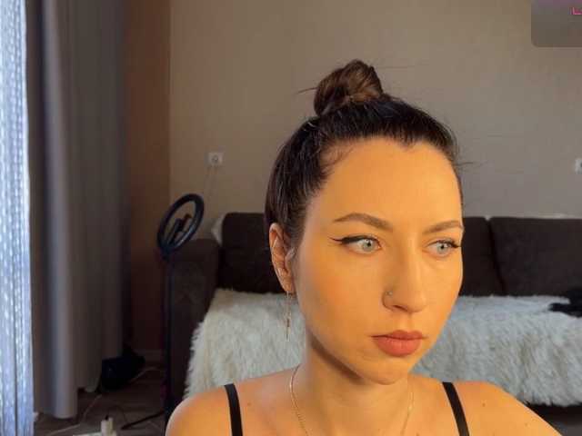 Jannetemagdalenovna live cam on BongaCams