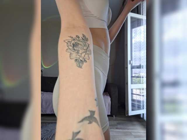 Jannetemagdalenovna live cam on BongaCams