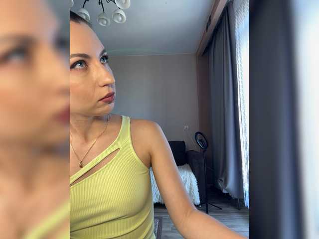 Jannetemagdalenovna, 28 y/o - Live Cam on BongaCams