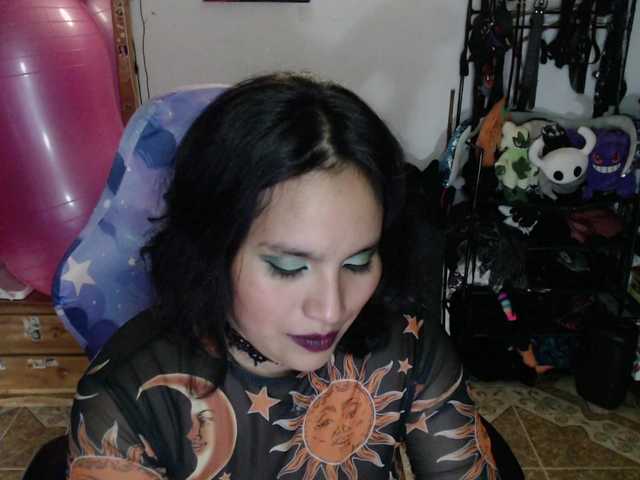 Kureijihentai live cam on BongaCams