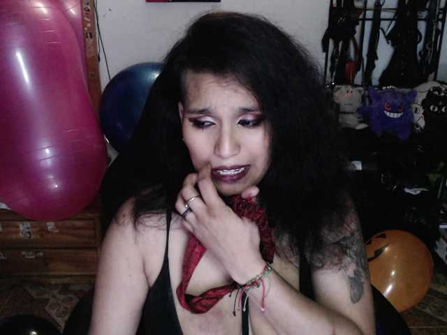 Kureijihentai live cam on BongaCams