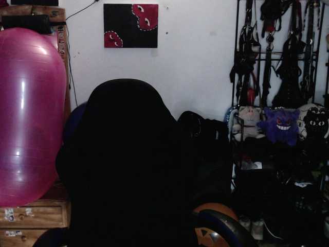 Kureijihentai live cam on BongaCams