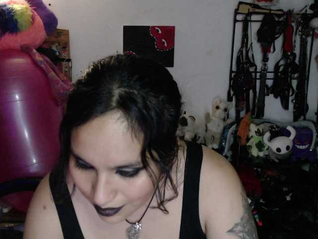 Kureijihentai live cam on BongaCams
