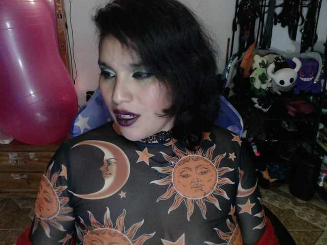 Kureijihentai live cam on BongaCams